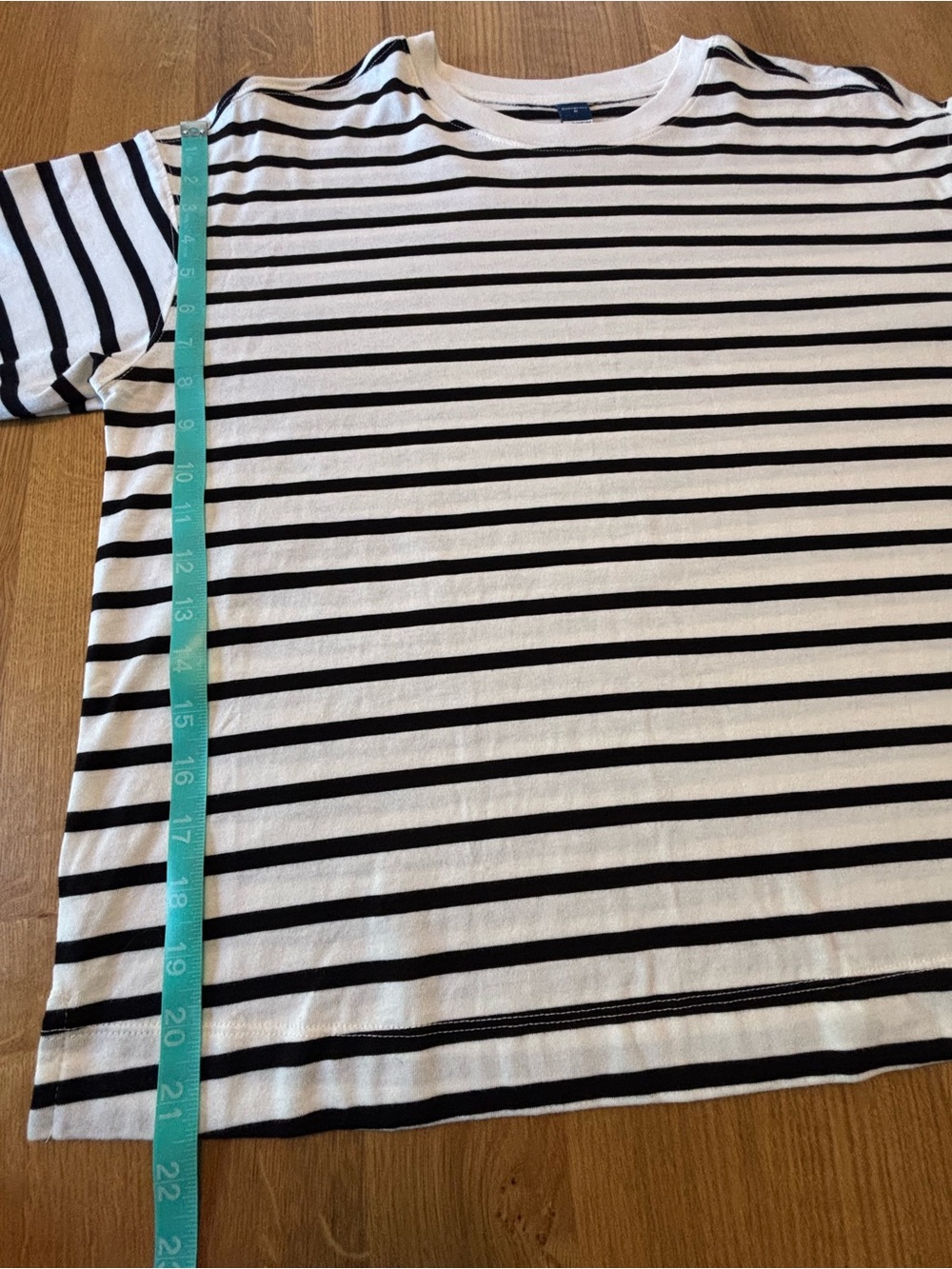 Old Navy Women’s Black & White Striped Long Sleeve Cotton Tee | Medium | NWT - Picture 10 of 11
